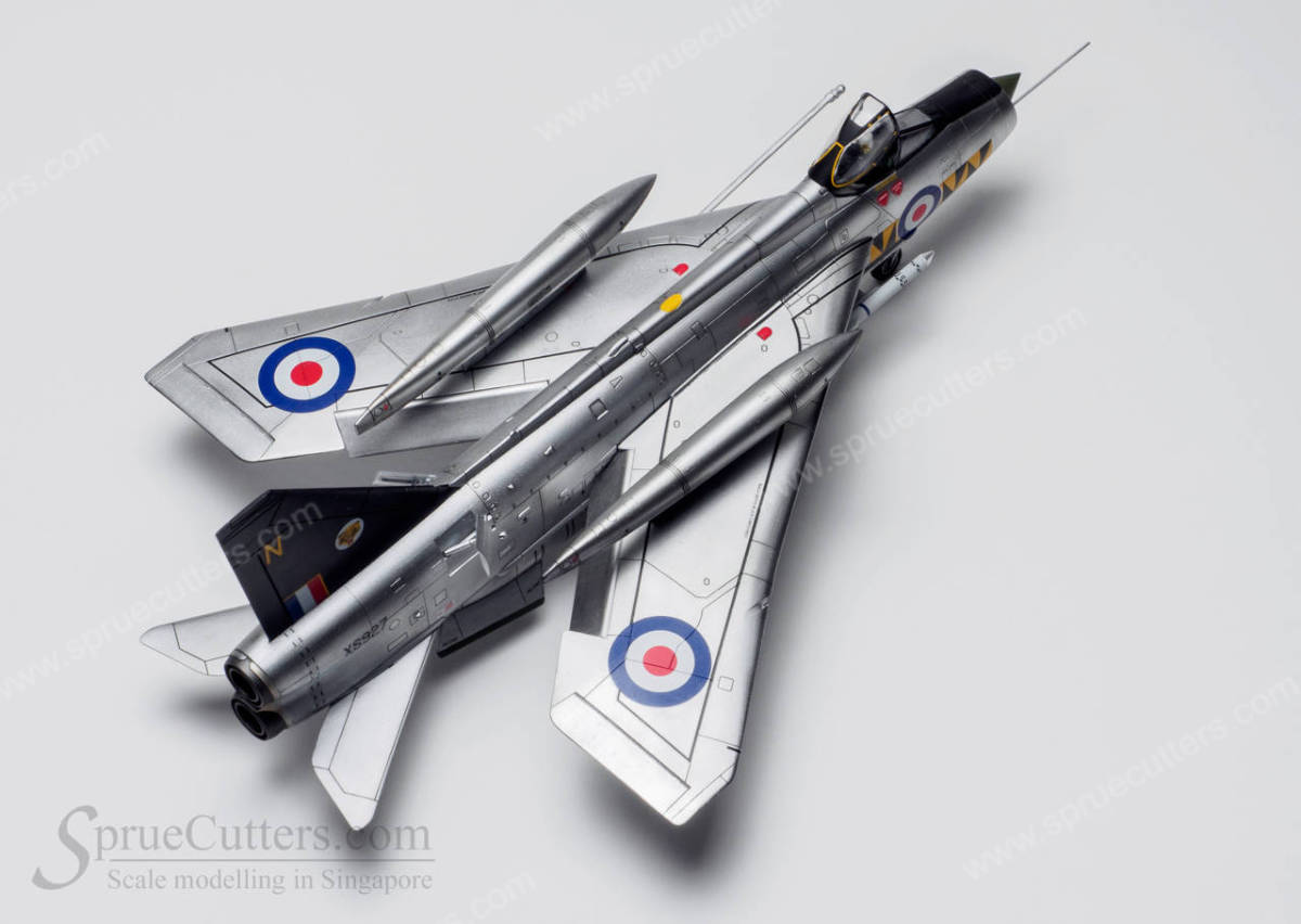 English Electric Lightning F.6