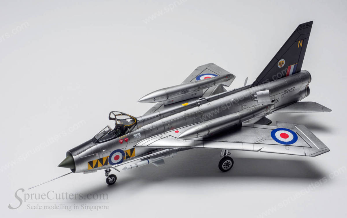 English Electric Lightning F.6