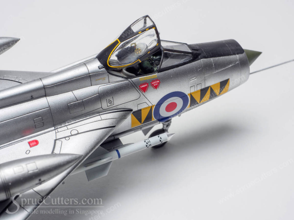 English Electric Lightning F.6