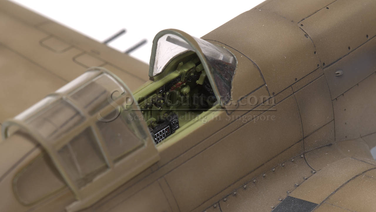 Curtiss P-40B Warhawk