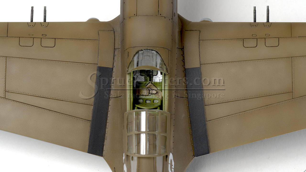 Curtiss P-40B Warhawk