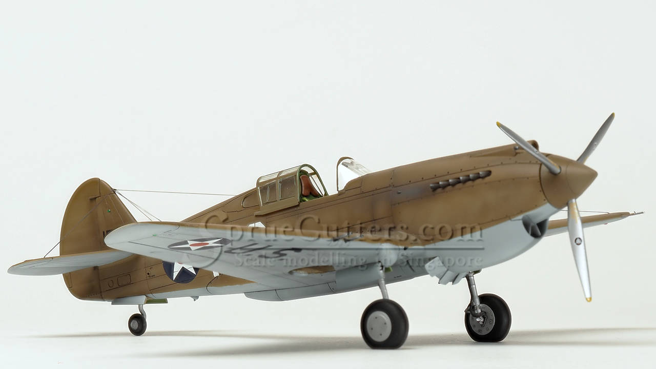 Curtiss P-40B Warhawk