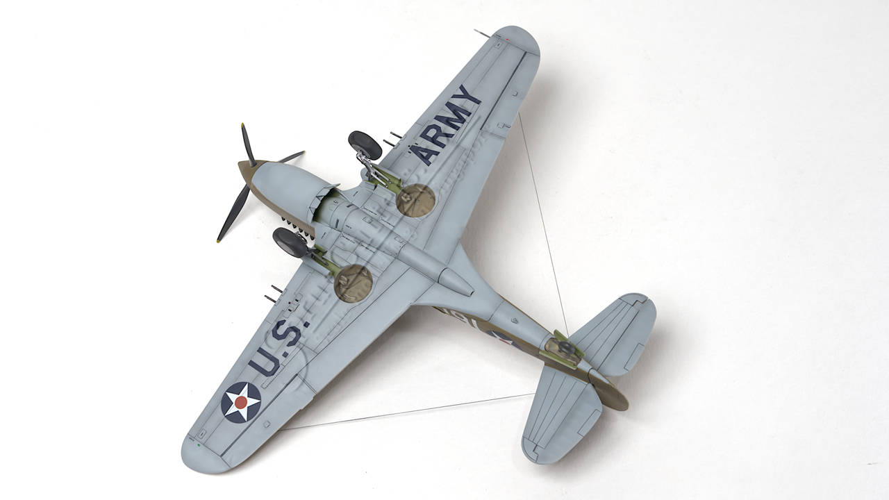 Curtiss P-40B Warhawk